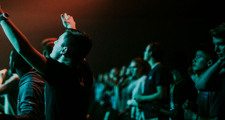 Your Love Defends Me Orchestration (Matt Maher) - PraiseCharts