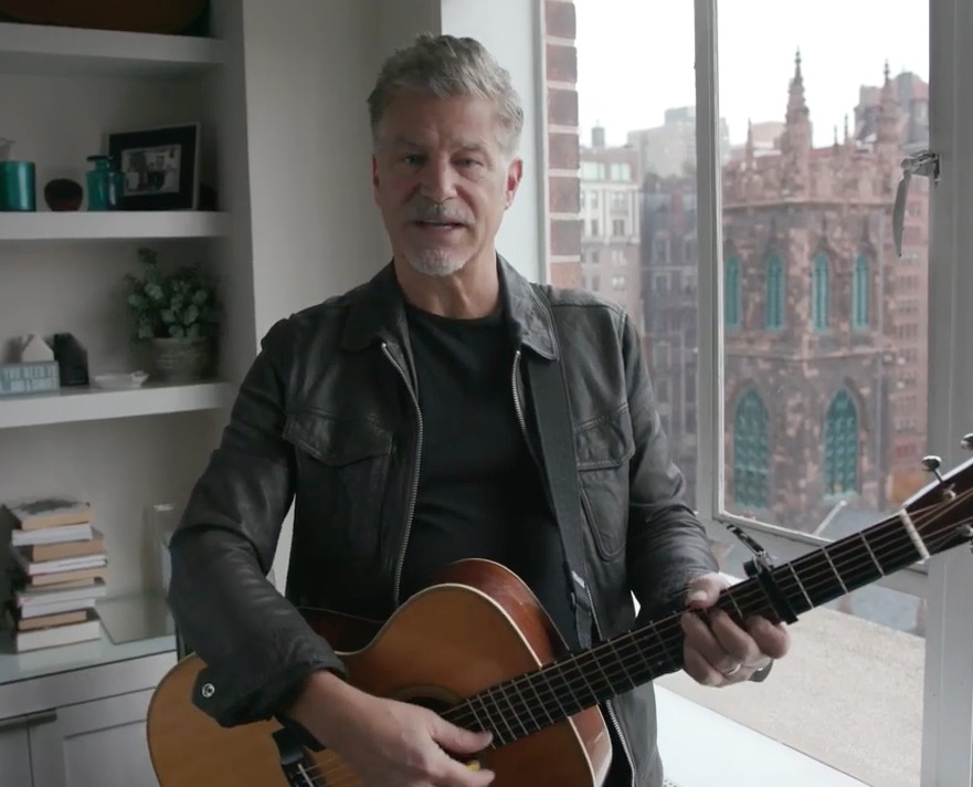 Paul Baloche Shares A Christmas Spin On His New Song "Behold Him